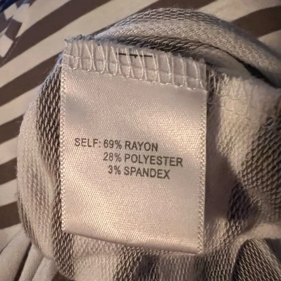 Stripped Green and White T-shirt Jane+Delancey Size Large - Picture 7 of 7